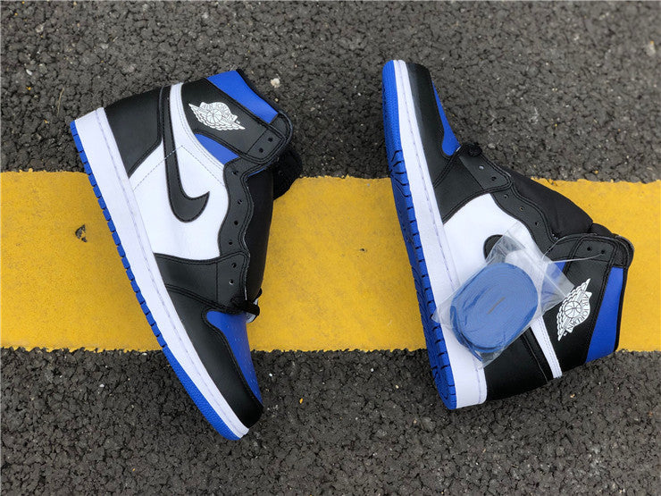 Air Jordan 1 Retro High Royal Toe