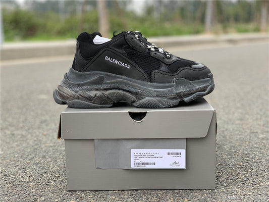Balenciaga Triple S