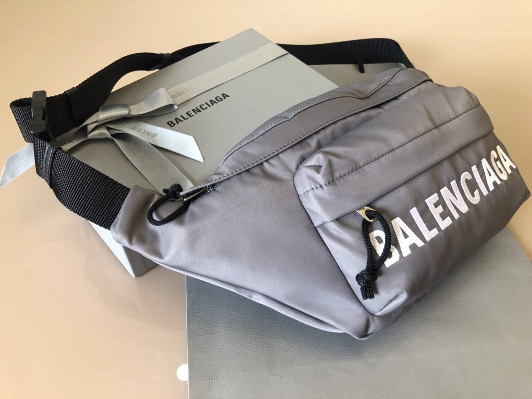 Canvas embroidered Fanny pack