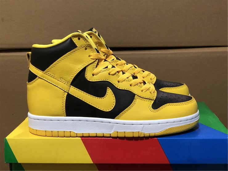 Nike Dunk High Black Varsity Maize