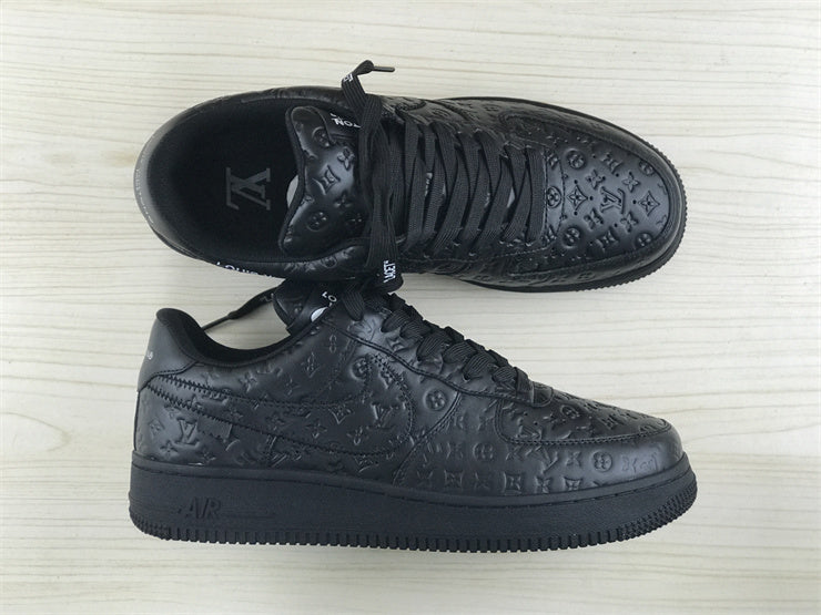 LOUIS VUITTON × Nike Air Force 1 Low