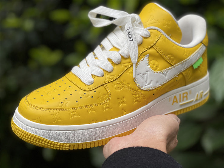 LOUIS VUITTON × Nike Air Force 1 Low