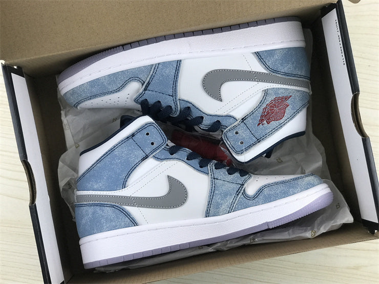 Air Jordan 1  Mid French Blue Fire Red