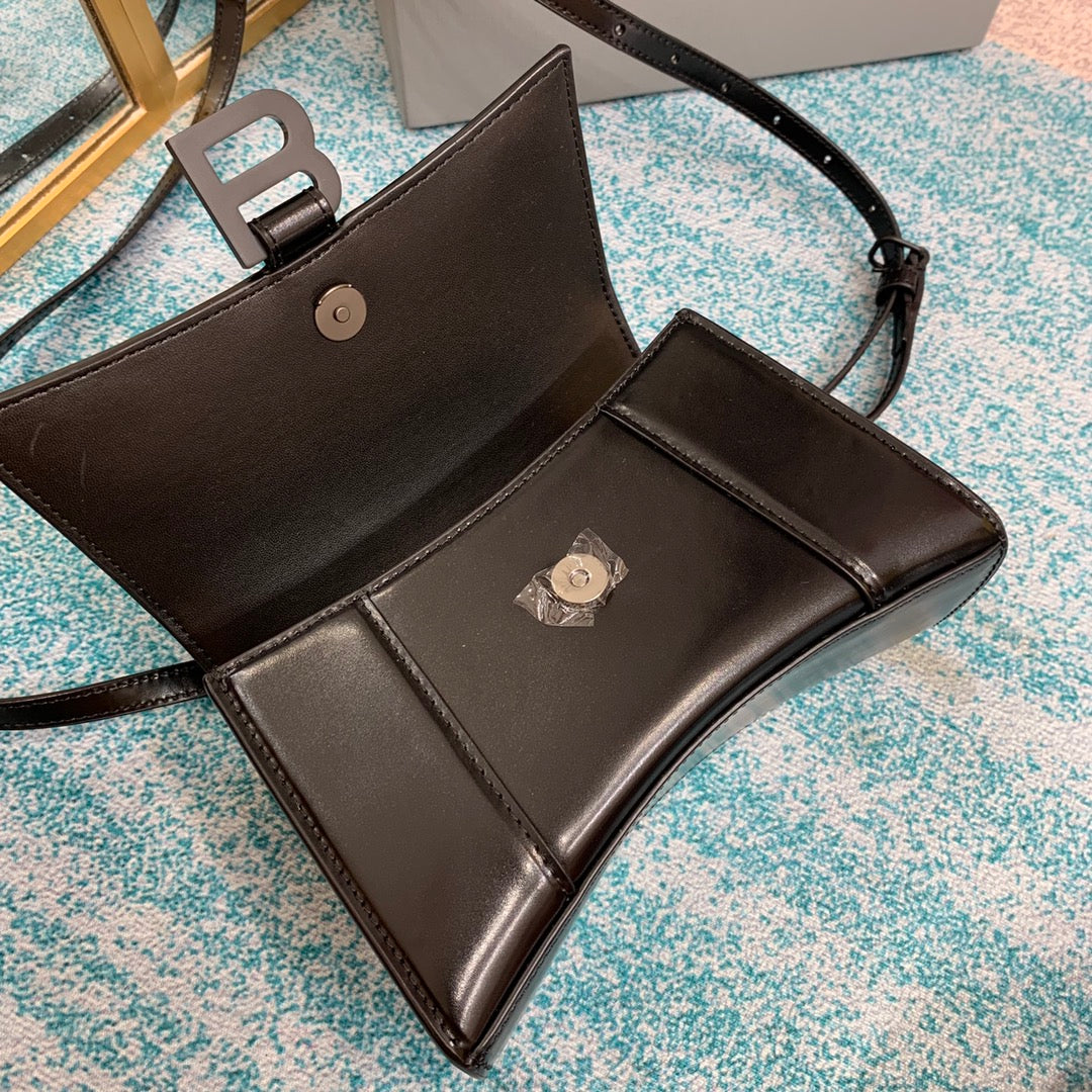 Copy Hourglass bag 8896