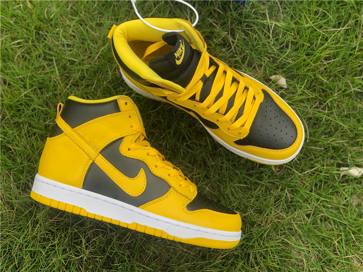 Nike Dunk High Black Varsity Maize