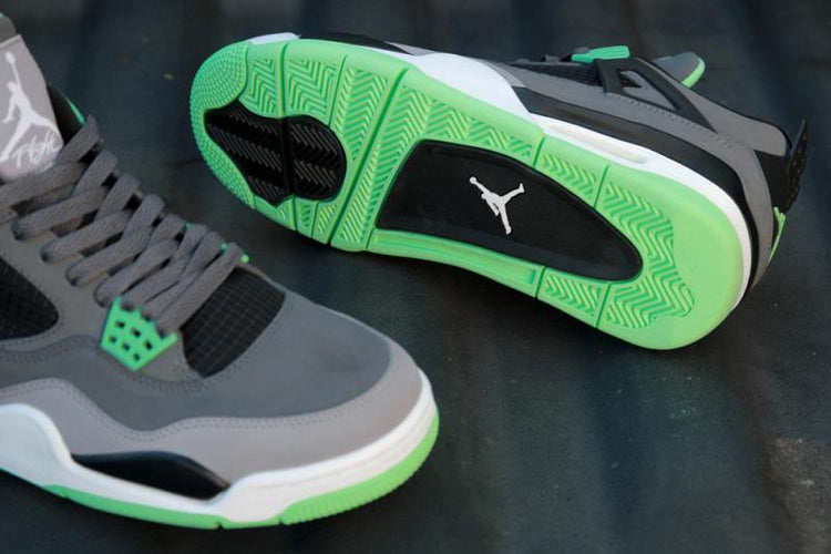 Air Jordan 4  Retro Green Glow