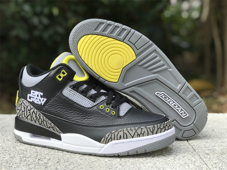 Air Jordan 3 Retro Oregon black and yellow duck