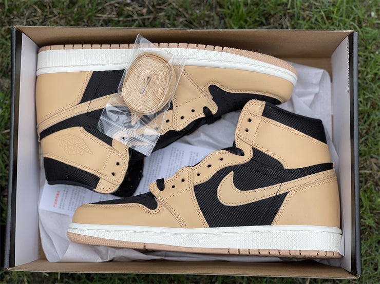 Air Jordan 1 High  OG Heirloom