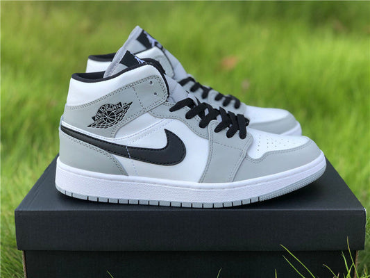 Air Jordan 1 Mid Light Smoke Grey