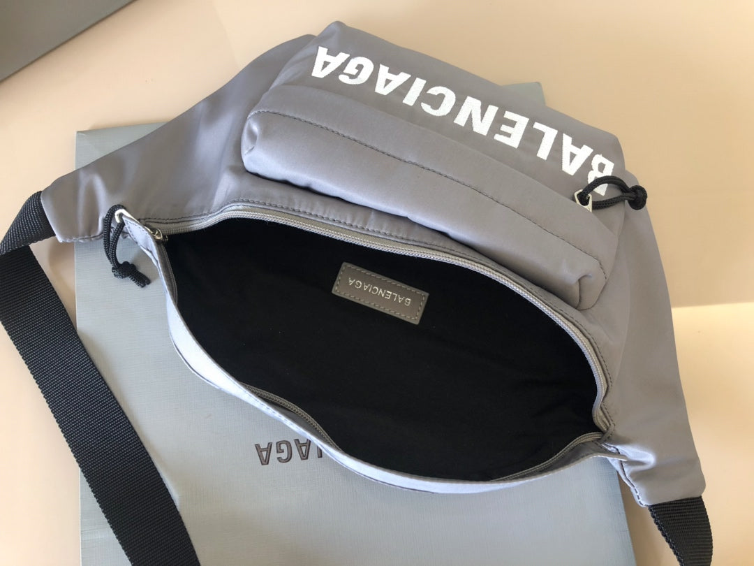 Canvas embroidered Fanny pack