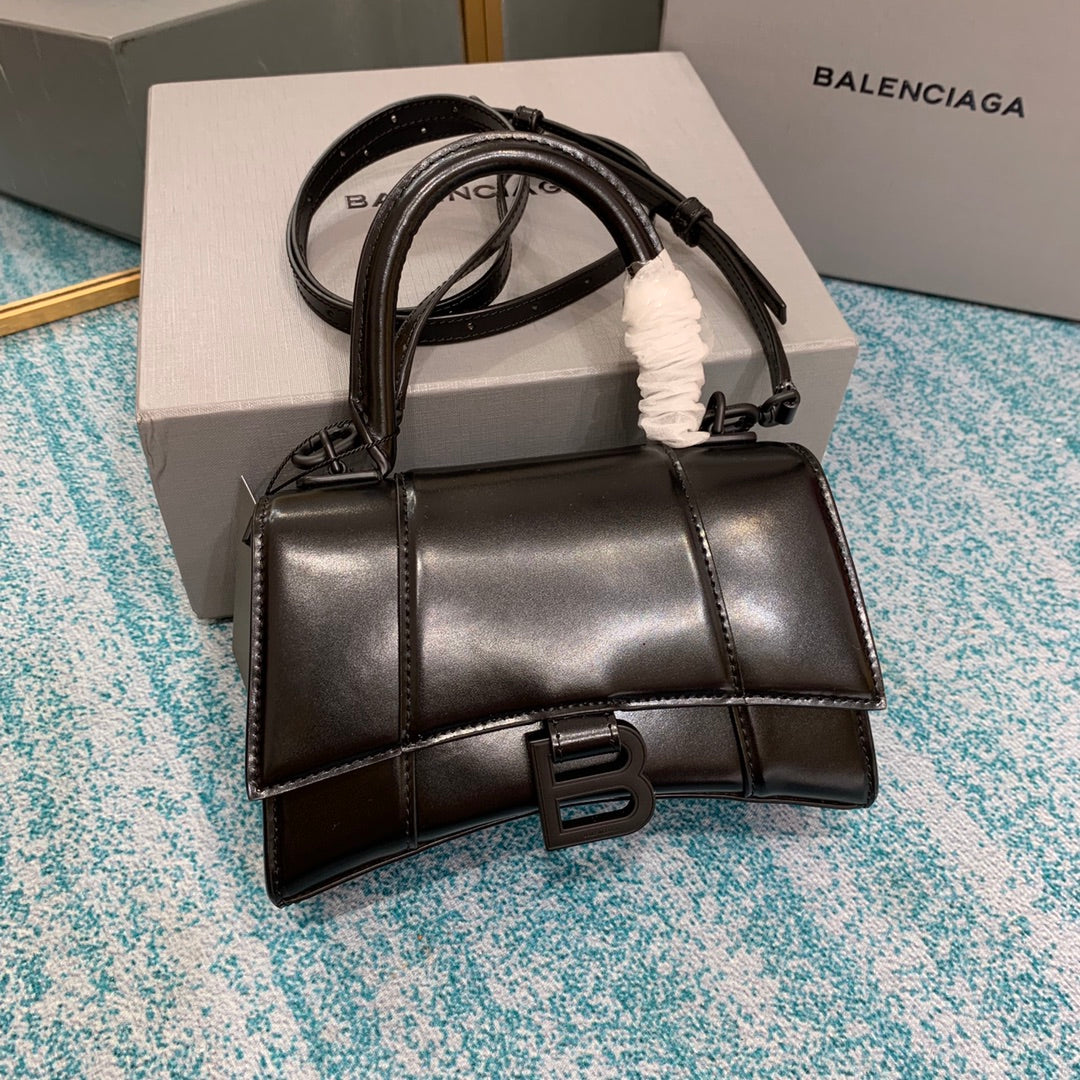 Copy Hourglass bag 8896