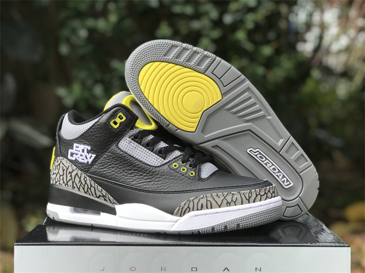 Air Jordan 3 Retro Oregon black and yellow duck