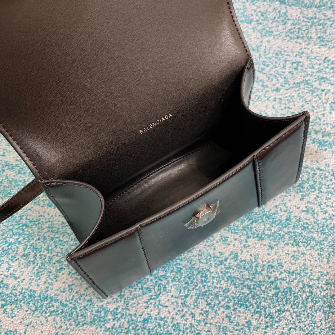 Copy Hourglass bag 8896