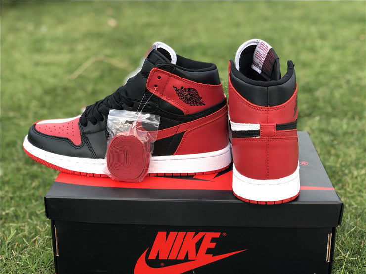 Air Jordan 1 Retro High Homage To Home (Non-numbered)