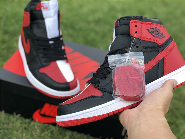 Air Jordan 1 Retro High Homage To Home (Non-numbered)