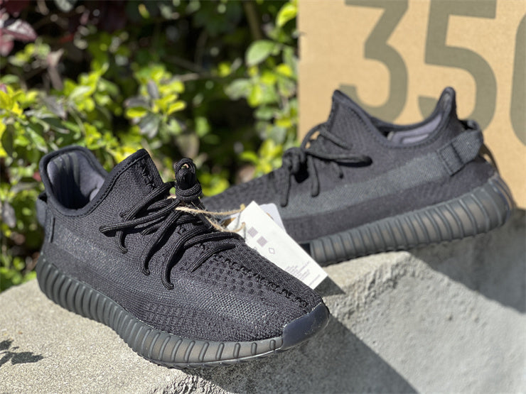 Adidas Yeezy Boost 350 V2 Onyx