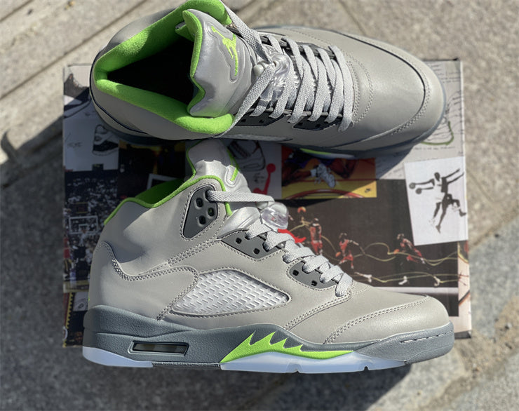 Air Jordan 5  Retro Green Bean (2022)