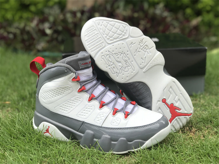 Air Jordan 9 Retro “Fire Red