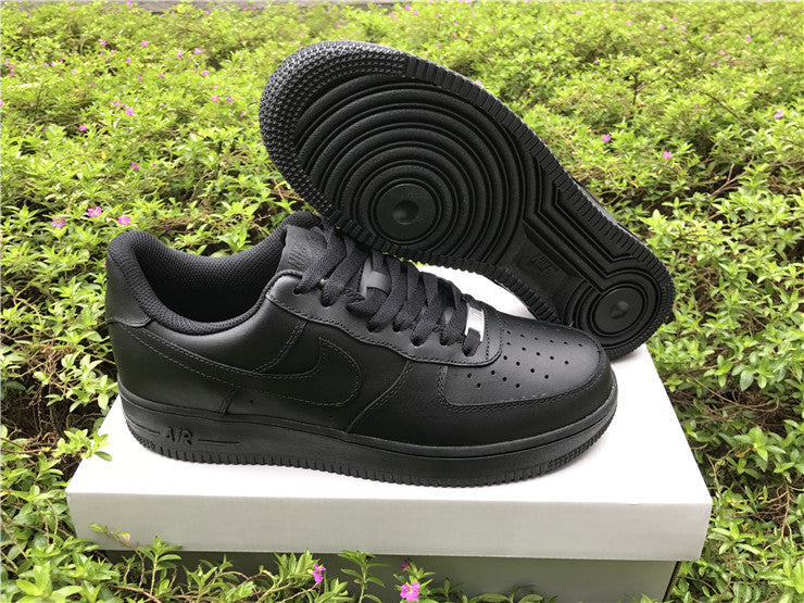 Nike Air Force 1 Low '07 Black Black