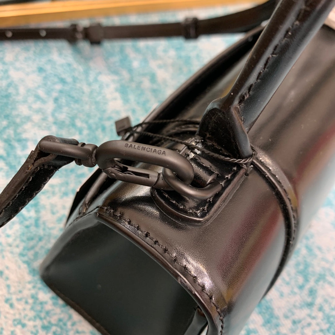 Copy Hourglass bag 8896