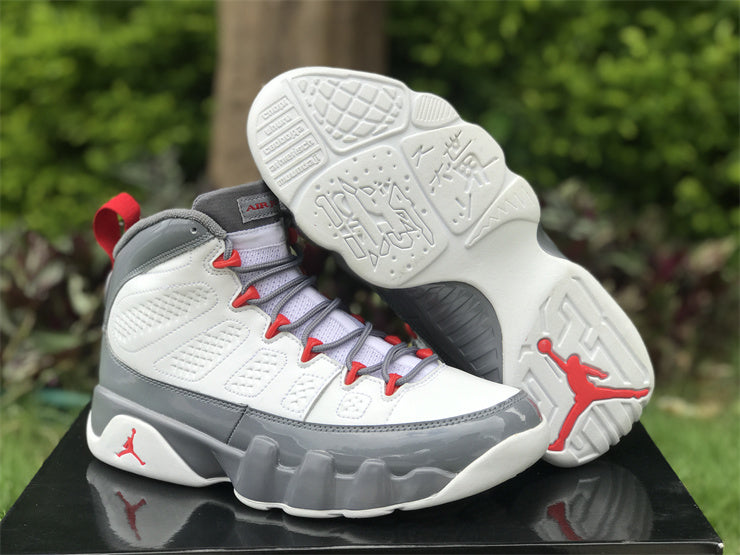 Air Jordan 9 Retro “Fire Red