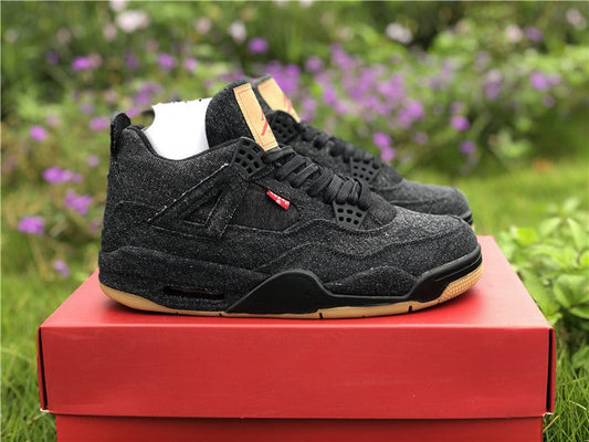 Air Jordan 4 Retro Levi's Black (Levi's Tag)