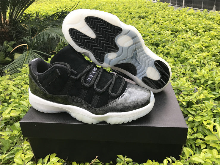 Air Jordan 11 Retro Low Barons