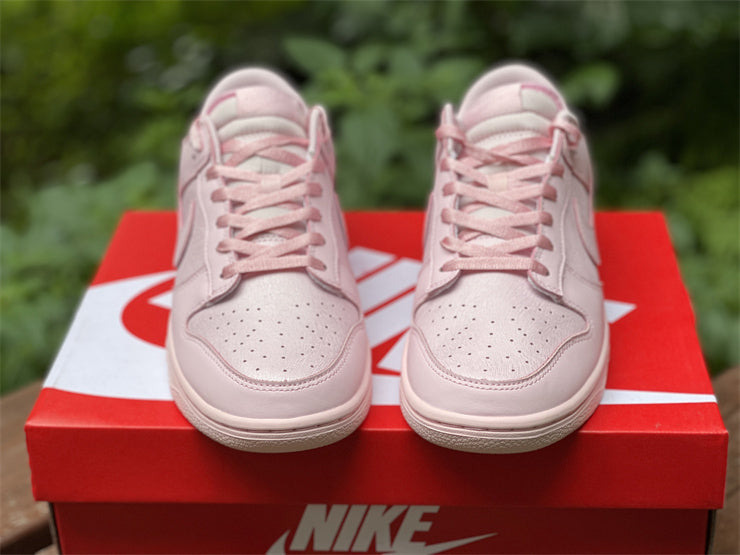 Nike Dunk Low Pink (GS)