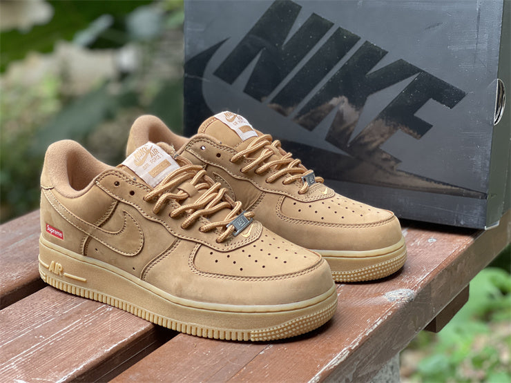 Nike Air Force 1 Low SP Supreme Wheat