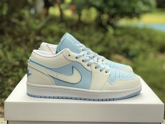 Air Jordan 1 Low SE Reverse Ice Blue (Women's)