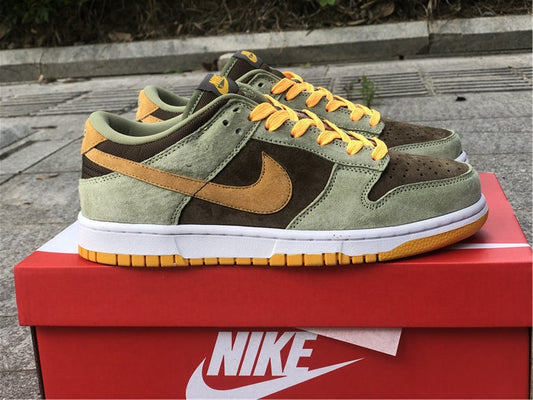 Nike Dunk Low  Dusty Olive