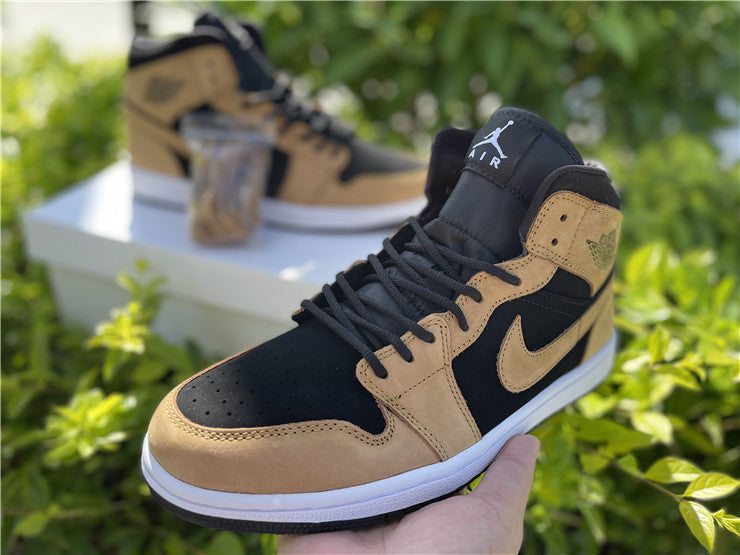 Air Jordan 1 Mid Desert Ochre (W)