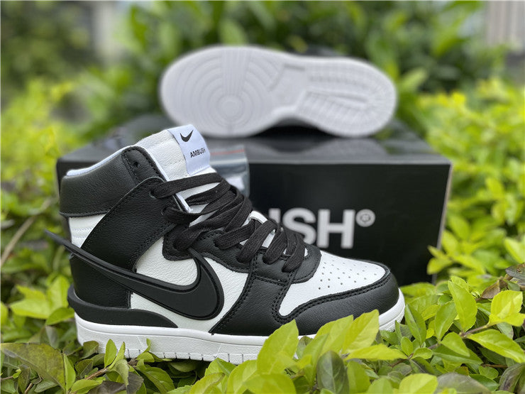 Nike Dunk High Ambush Black White