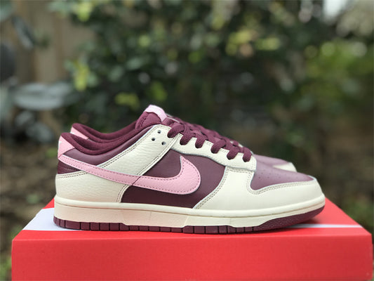 Nike Dunk Low Retro PRM Valentine's Day (2023)