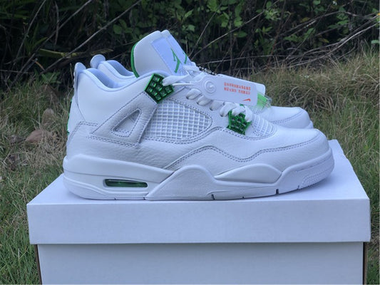 Air Jordan 4 Retro Metallic Green