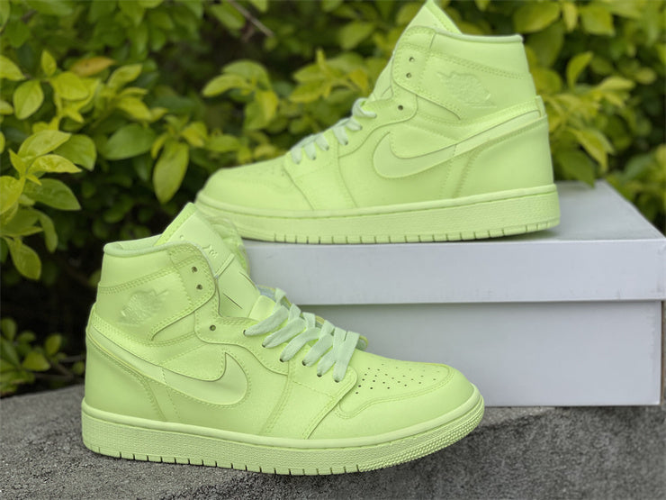 Air Jordan 1 Retro High Barely Volt (W)