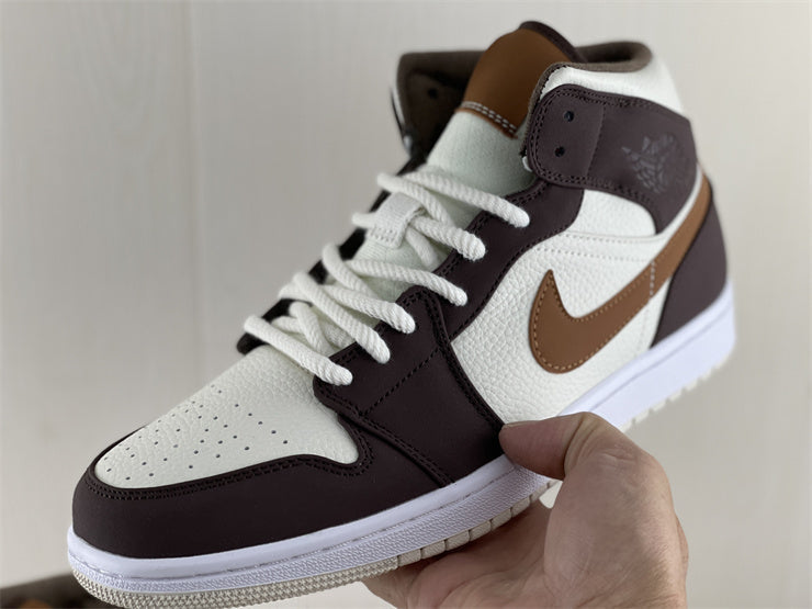 Air Jordan 1 Mid SE Brown Basalt Oatmeal (W)