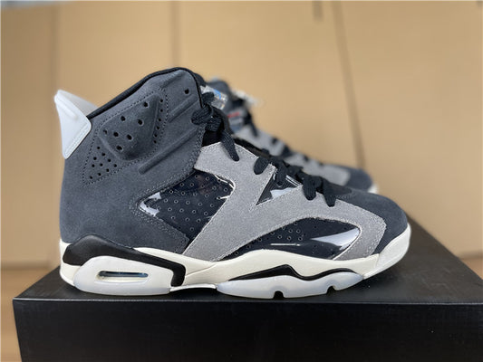 Air Jordan 6 Retro Tech Chrome (W)