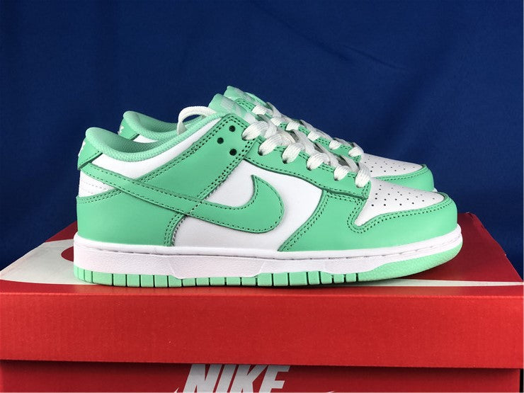 Nike Dunk Low Green Glow (W)