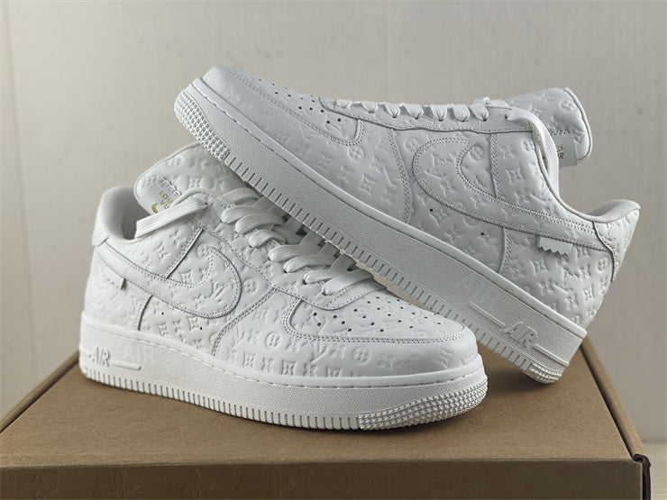 LOUIS VUITTON × Nike Air Force 1 Low