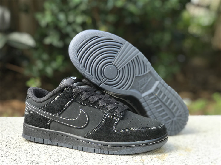 Nike Dunk Low Darth Vader