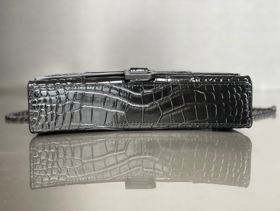 Crocodile black buckle 199