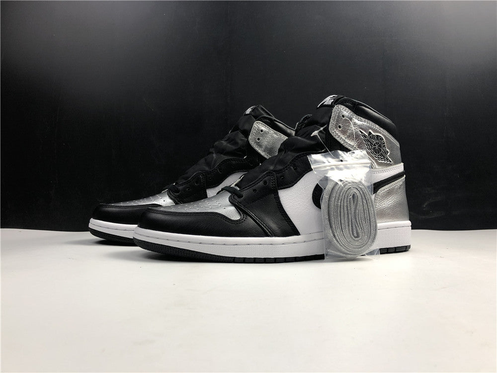 Air Jordan 1 Retro High Silver Toe (W)