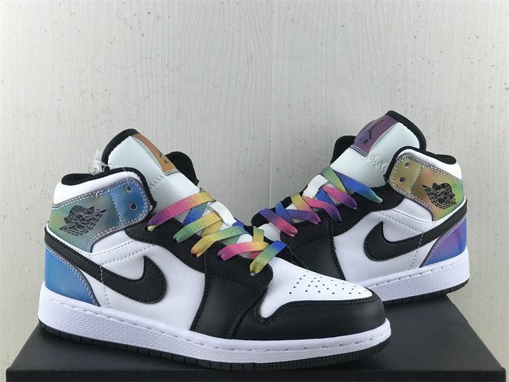 Air Jordan 1 Mid Heat Reactive