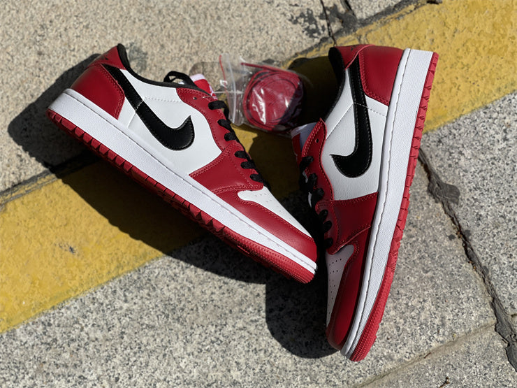 Air Jordan 1 Retro Low Golf Chicago