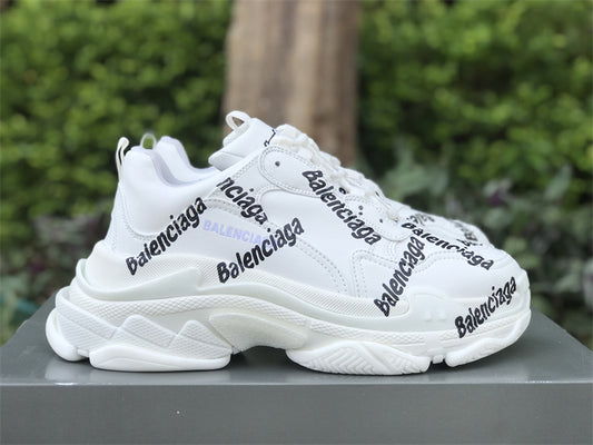 Balenciaga Triple S