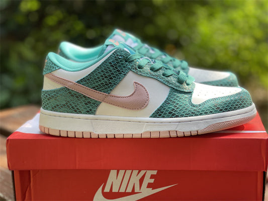 Nike Dunk SB Low “Snake Skin”