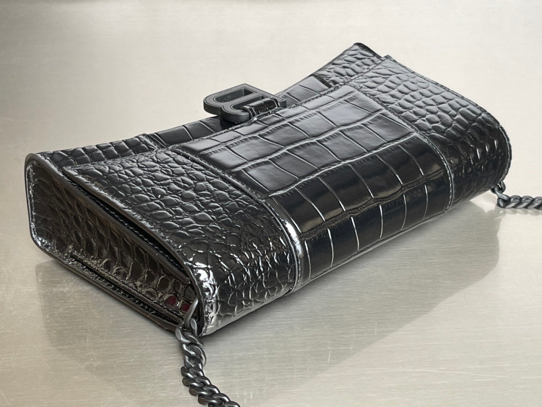 Crocodile black buckle 199