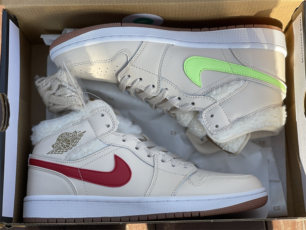 Air Jordan 1 Mid  Fleece Pearl White (GS)