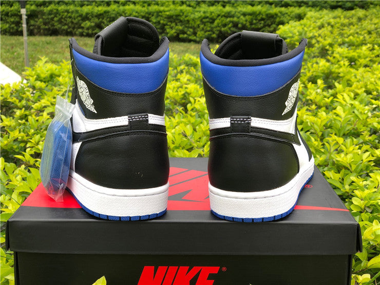 Air Jordan 1 Retro High Royal Toe